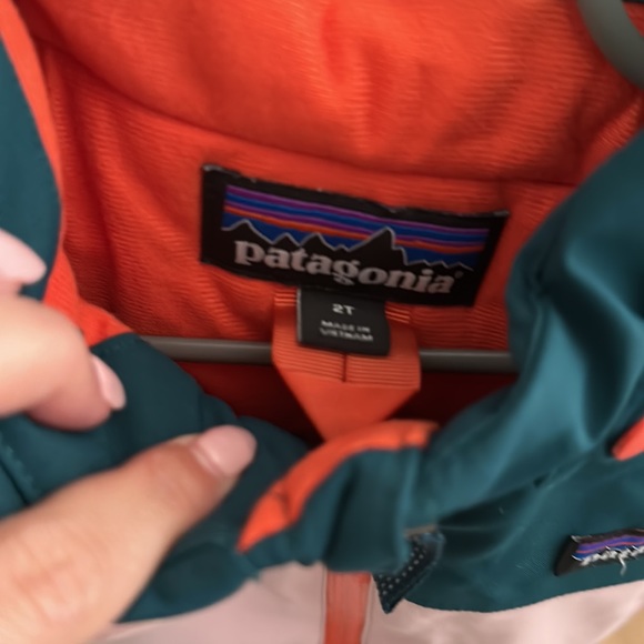 SOLD Patagonia Snowsuit - Picture 3 of 4